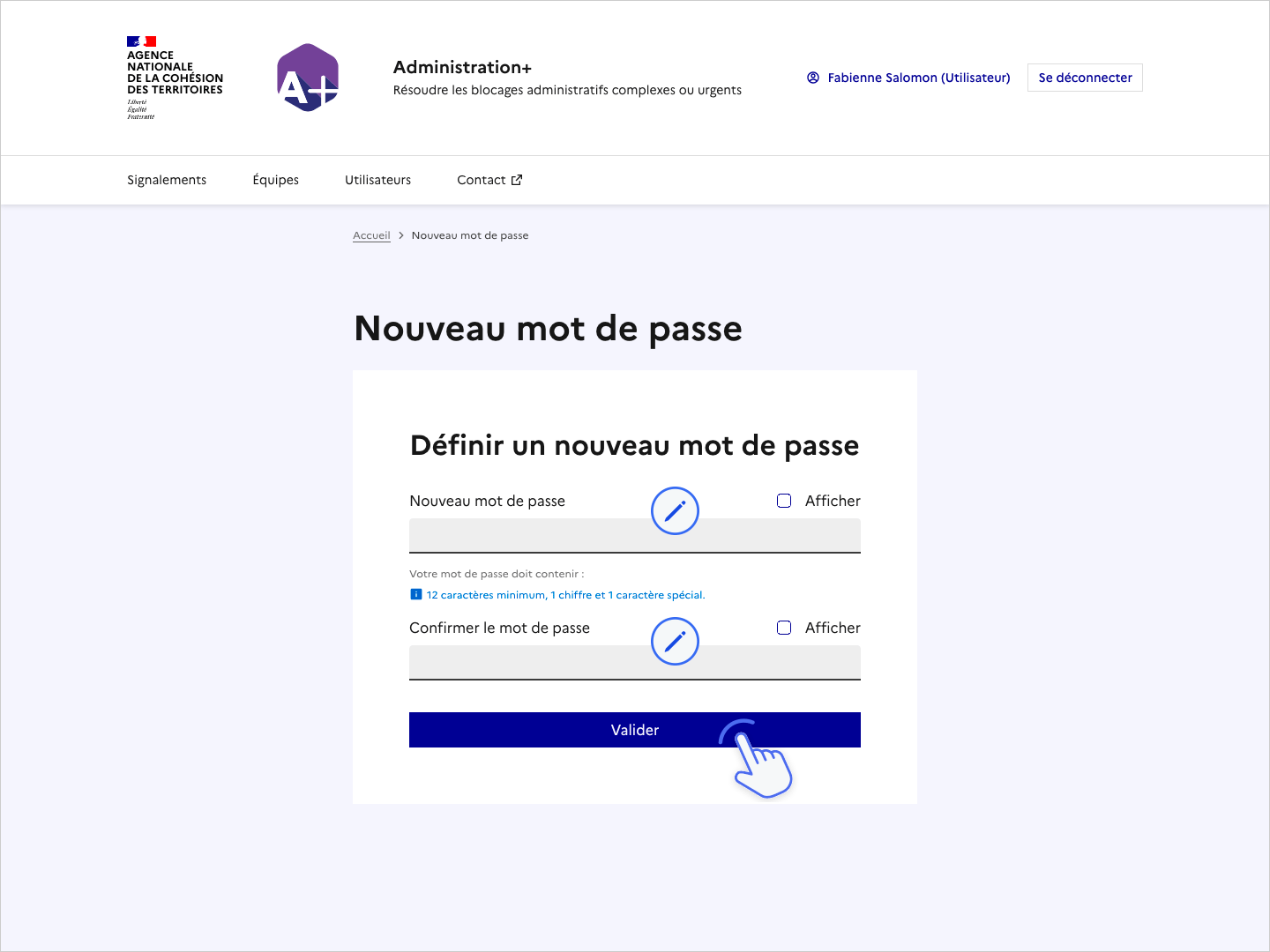 Copie d'écran de la page Nouveau mot de passe. 2 pointeurs indiquent où saisir son mot de passe, et une main montre le bouton Valider.